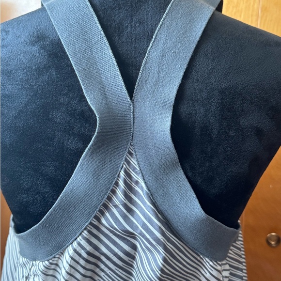 Theory Silk Halter Razorback - Picture 4 of 7